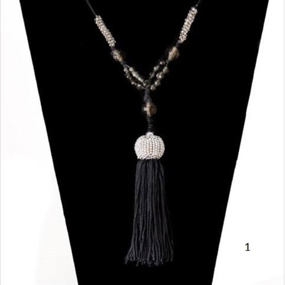 Pendant necklace - Picture 2 of 2